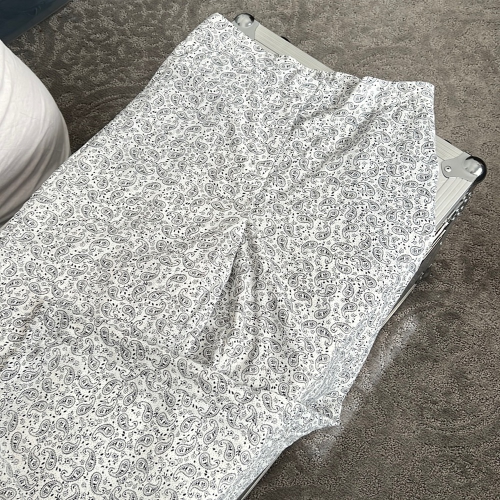 COPY - Annorlunda paisley trousers